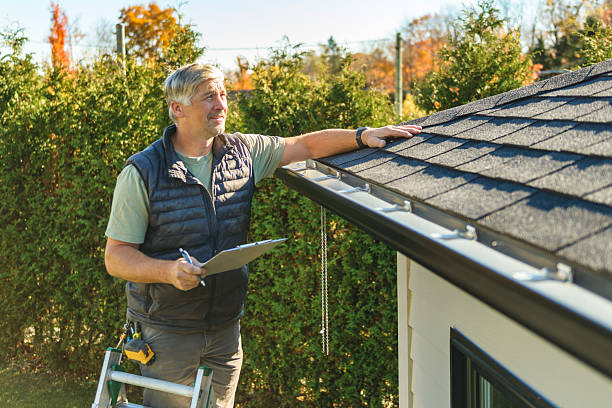 Professional Emergency Roof Repair technician working in Horseshoe Beach, FL